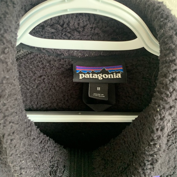 Mens Patagonia Pile Fleece Vest - Picture 2 of 3